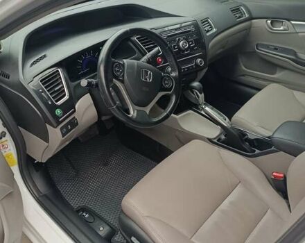 Белый Хонда Цивик, объемом двигателя 1.8 л и пробегом 179 тыс. км за 11500 $, фото 2 на Automoto.ua