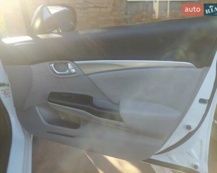 Белый Хонда Цивик, объемом двигателя 1.8 л и пробегом 109 тыс. км за 13200 $, фото 26 на Automoto.ua