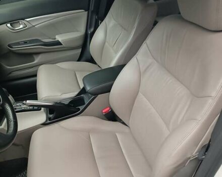 Белый Хонда Цивик, объемом двигателя 1.8 л и пробегом 179 тыс. км за 11500 $, фото 3 на Automoto.ua