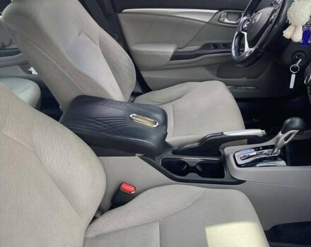 Хонда Цивик 2013 в Чернигове на Automoto.ua Белый Хонда Цивик, объемом двигателя 1.8 л и пробегом 227 тыс. км за 9000 $, фото 7 на Automoto.ua