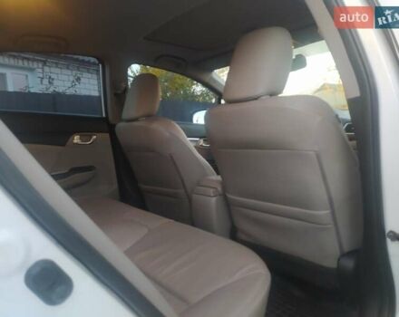 Белый Хонда Цивик, объемом двигателя 1.8 л и пробегом 109 тыс. км за 13200 $, фото 3 на Automoto.ua