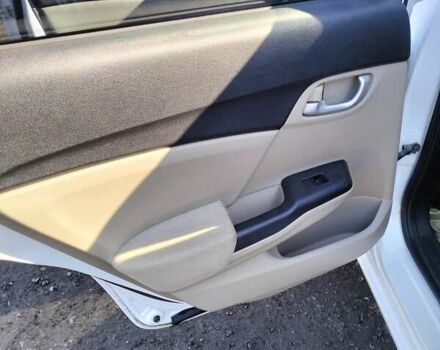 Белый Хонда Цивик, объемом двигателя 1.8 л и пробегом 84 тыс. км за 9300 $, фото 5 на Automoto.ua