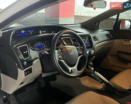 Белый Хонда Цивик, объемом двигателя 1.8 л и пробегом 159 тыс. км за 11500 $, фото 16 на Automoto.ua