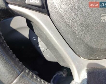 Хонда Цивик 2014 в Чернигове на Automoto.ua Белый Хонда Цивик, объемом двигателя 1.8 л и пробегом 168 тыс. км за 9900 $, фото 16 на Automoto.ua