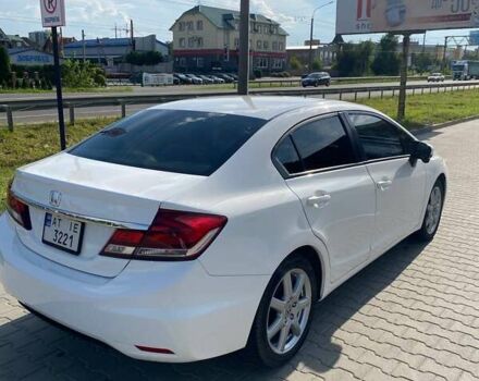 Белый Хонда Цивик, объемом двигателя 1.8 л и пробегом 245 тыс. км за 11000 $, фото 3 на Automoto.ua