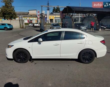 Хонда Цивик 2014 в Чернигове на Automoto.ua Белый Хонда Цивик, объемом двигателя 1.8 л и пробегом 168 тыс. км за 9900 $, фото 1 на Automoto.ua