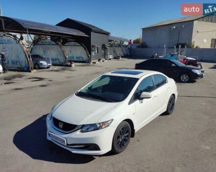 Хонда Цивик 2014 в Чернигове на Automoto.ua Белый Хонда Цивик, объемом двигателя 1.8 л и пробегом 168 тыс. км за 9900 $, фото 10 на Automoto.ua