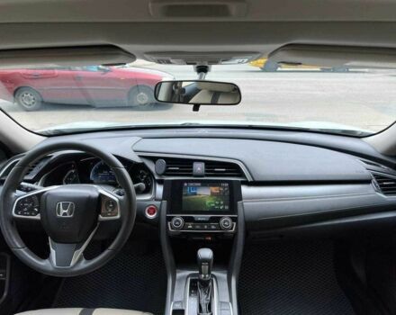 Белый Хонда Цивик, объемом двигателя 2 л и пробегом 95 тыс. км за 11800 $, фото 9 на Automoto.ua