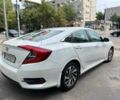 Белый Хонда Цивик, объемом двигателя 2 л и пробегом 95 тыс. км за 11800 $, фото 13 на Automoto.ua