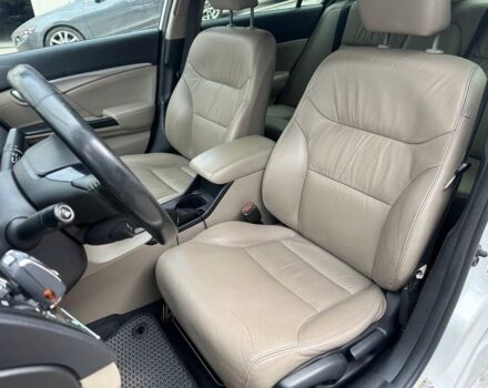 Белый Хонда Цивик, объемом двигателя 1.5 л и пробегом 222 тыс. км за 12290 $, фото 27 на Automoto.ua