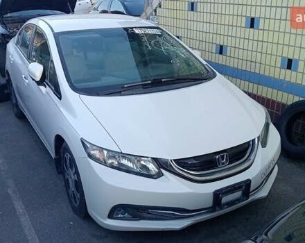 Хонда Цивик 2015 в Киеве на Automoto.ua Белый Хонда Цивик, объемом двигателя 1.5 л и пробегом 56 тыс. км за 5850 $, фото 1 на Automoto.ua