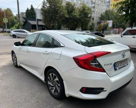 Белый Хонда Цивик, объемом двигателя 2 л и пробегом 95 тыс. км за 11800 $, фото 15 на Automoto.ua