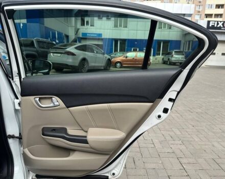 Белый Хонда Цивик, объемом двигателя 1.5 л и пробегом 222 тыс. км за 12290 $, фото 15 на Automoto.ua