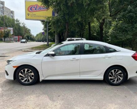 Белый Хонда Цивик, объемом двигателя 2 л и пробегом 95 тыс. км за 11800 $, фото 16 на Automoto.ua