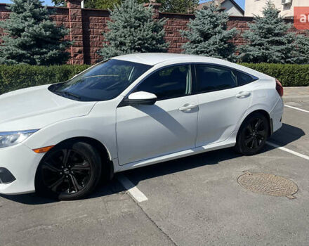 Белый Хонда Цивик, объемом двигателя 2 л и пробегом 67 тыс. км за 13900 $, фото 17 на Automoto.ua