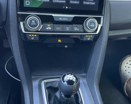 Белый Хонда Цивик, объемом двигателя 2 л и пробегом 67 тыс. км за 13900 $, фото 9 на Automoto.ua