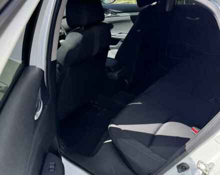 Білий Хонда Сівік, об'ємом двигуна 2 л та пробігом 103 тис. км за 12900 $, фото 7 на Automoto.ua