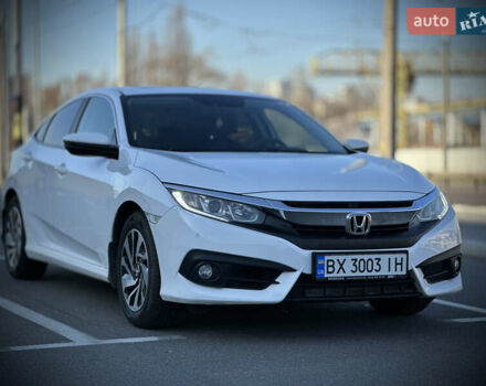 Белый Хонда Цивик, объемом двигателя 1.6 л и пробегом 109 тыс. км за 14300 $, фото 1 на Automoto.ua