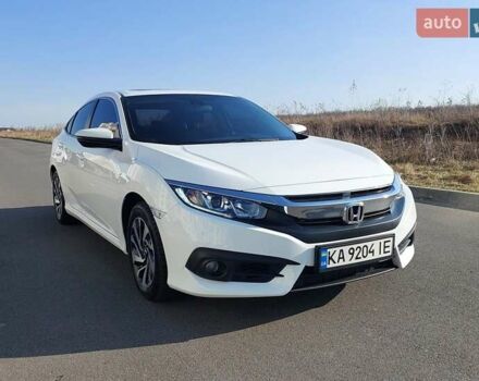 Белый Хонда Цивик, объемом двигателя 1.6 л и пробегом 171 тыс. км за 15000 $, фото 8 на Automoto.ua