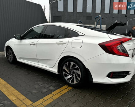 Білий Хонда Сівік, об'ємом двигуна 1.6 л та пробігом 83 тис. км за 14000 $, фото 3 на Automoto.ua