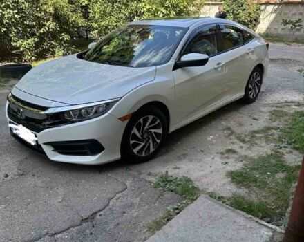 Белый Хонда Цивик, объемом двигателя 2 л и пробегом 40 тыс. км за 16000 $, фото 1 на Automoto.ua