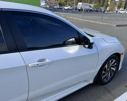 Белый Хонда Цивик, объемом двигателя 2 л и пробегом 112 тыс. км за 14200 $, фото 14 на Automoto.ua