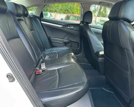 Хонда Цивик 2017 в Черновцах на Automoto.ua Белый Хонда Цивик, объемом двигателя 1.5 л и пробегом 52 тыс. км за 3500 $, фото 13 на Automoto.ua