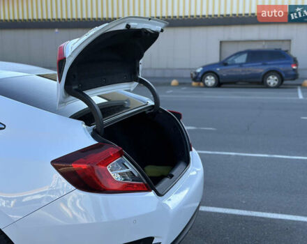 Белый Хонда Цивик, объемом двигателя 1.6 л и пробегом 109 тыс. км за 14300 $, фото 42 на Automoto.ua