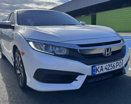 Белый Хонда Цивик, объемом двигателя 2 л и пробегом 112 тыс. км за 14200 $, фото 4 на Automoto.ua