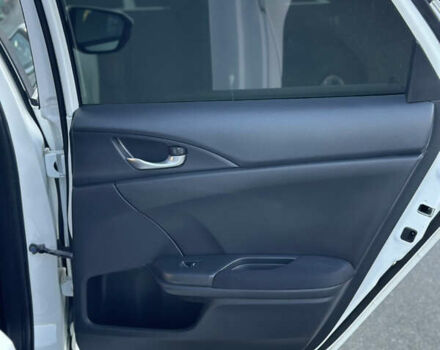 Белый Хонда Цивик, объемом двигателя 1.6 л и пробегом 109 тыс. км за 14300 $, фото 25 на Automoto.ua