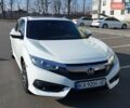 Белый Хонда Цивик, объемом двигателя 1.6 л и пробегом 171 тыс. км за 15000 $, фото 1 на Automoto.ua