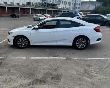 Белый Хонда Цивик, объемом двигателя 2 л и пробегом 40 тыс. км за 16000 $, фото 6 на Automoto.ua