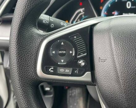 Белый Хонда Цивик, объемом двигателя 2 л и пробегом 62 тыс. км за 13800 $, фото 18 на Automoto.ua