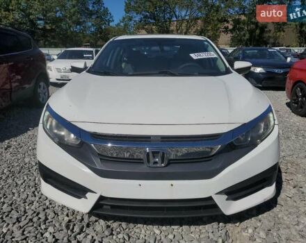 Белый Хонда Цивик, объемом двигателя 2 л и пробегом 107 тыс. км за 3300 $, фото 4 на Automoto.ua