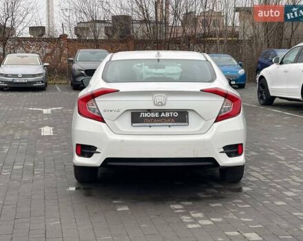 Белый Хонда Цивик, объемом двигателя 2 л и пробегом 62 тыс. км за 13800 $, фото 4 на Automoto.ua