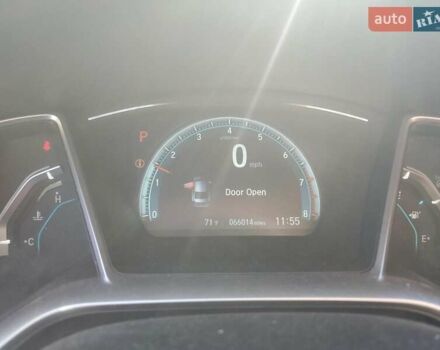 Белый Хонда Цивик, объемом двигателя 2 л и пробегом 107 тыс. км за 3300 $, фото 8 на Automoto.ua