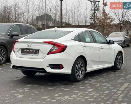 Белый Хонда Цивик, объемом двигателя 2 л и пробегом 62 тыс. км за 13800 $, фото 5 на Automoto.ua