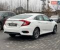 Белый Хонда Цивик, объемом двигателя 2 л и пробегом 62 тыс. км за 13800 $, фото 5 на Automoto.ua