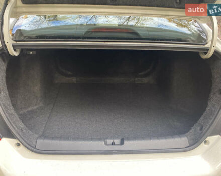 Белый Хонда Цивик, объемом двигателя 2 л и пробегом 91 тыс. км за 13500 $, фото 16 на Automoto.ua