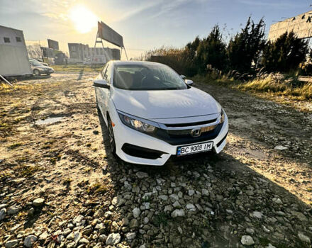 Белый Хонда Цивик, объемом двигателя 2 л и пробегом 63 тыс. км за 15200 $, фото 15 на Automoto.ua