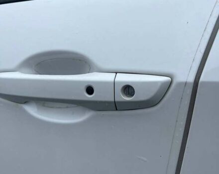 Белый Хонда Цивик, объемом двигателя 2 л и пробегом 62 тыс. км за 13800 $, фото 6 на Automoto.ua