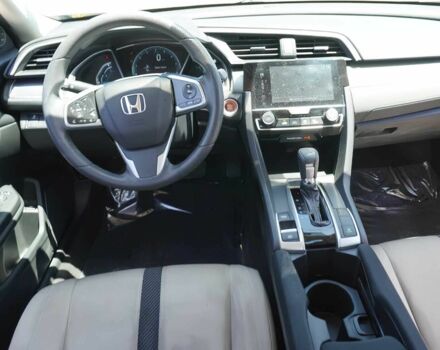 Білий Хонда Сівік, об'ємом двигуна 2 л та пробігом 50 тис. км за 9000 $, фото 7 на Automoto.ua