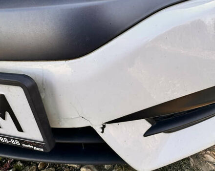 Белый Хонда Цивик, объемом двигателя 2 л и пробегом 63 тыс. км за 15200 $, фото 7 на Automoto.ua