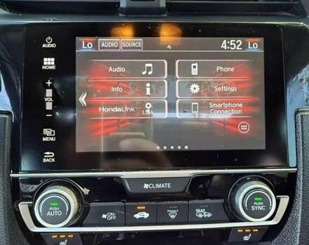 Белый Хонда Цивик, объемом двигателя 1.5 л и пробегом 74 тыс. км за 8500 $, фото 17 на Automoto.ua
