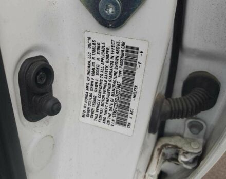 Белый Хонда Цивик, объемом двигателя 2 л и пробегом 125 тыс. км за 3900 $, фото 11 на Automoto.ua