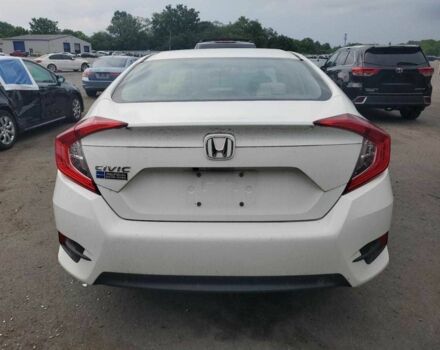 Белый Хонда Цивик, объемом двигателя 2 л и пробегом 125 тыс. км за 3900 $, фото 5 на Automoto.ua