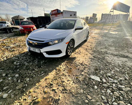 Белый Хонда Цивик, объемом двигателя 2 л и пробегом 63 тыс. км за 15200 $, фото 13 на Automoto.ua