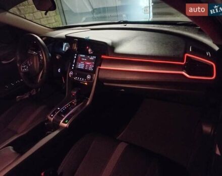 Белый Хонда Цивик, объемом двигателя 2 л и пробегом 74 тыс. км за 16300 $, фото 22 на Automoto.ua