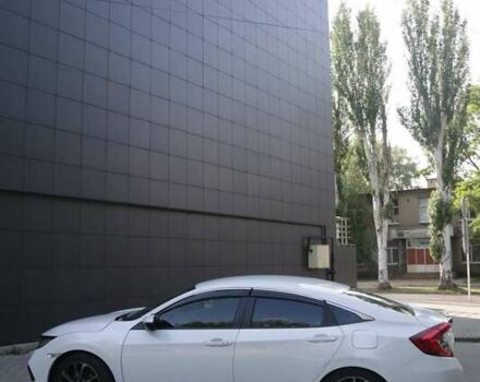 Белый Хонда Цивик, объемом двигателя 2 л и пробегом 68 тыс. км за 14200 $, фото 49 на Automoto.ua