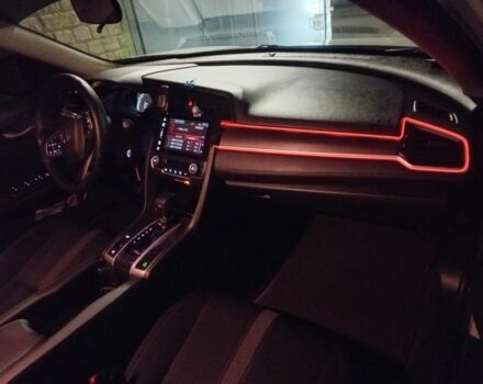 Білий Хонда Сівік, об'ємом двигуна 2 л та пробігом 74 тис. км за 378 $, фото 11 на Automoto.ua